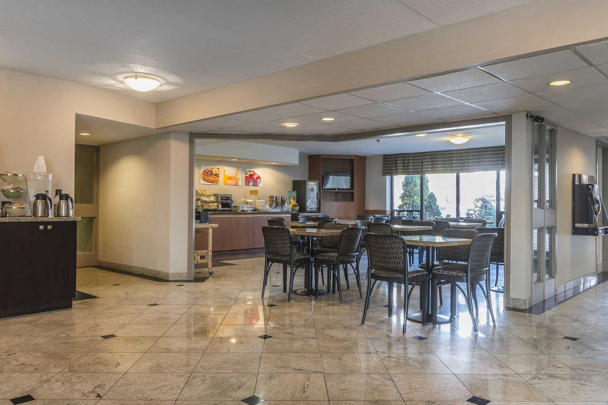 Quality Inn & Suites 5585 Ambler Drive Mississauga Ontario Fasilitas foto