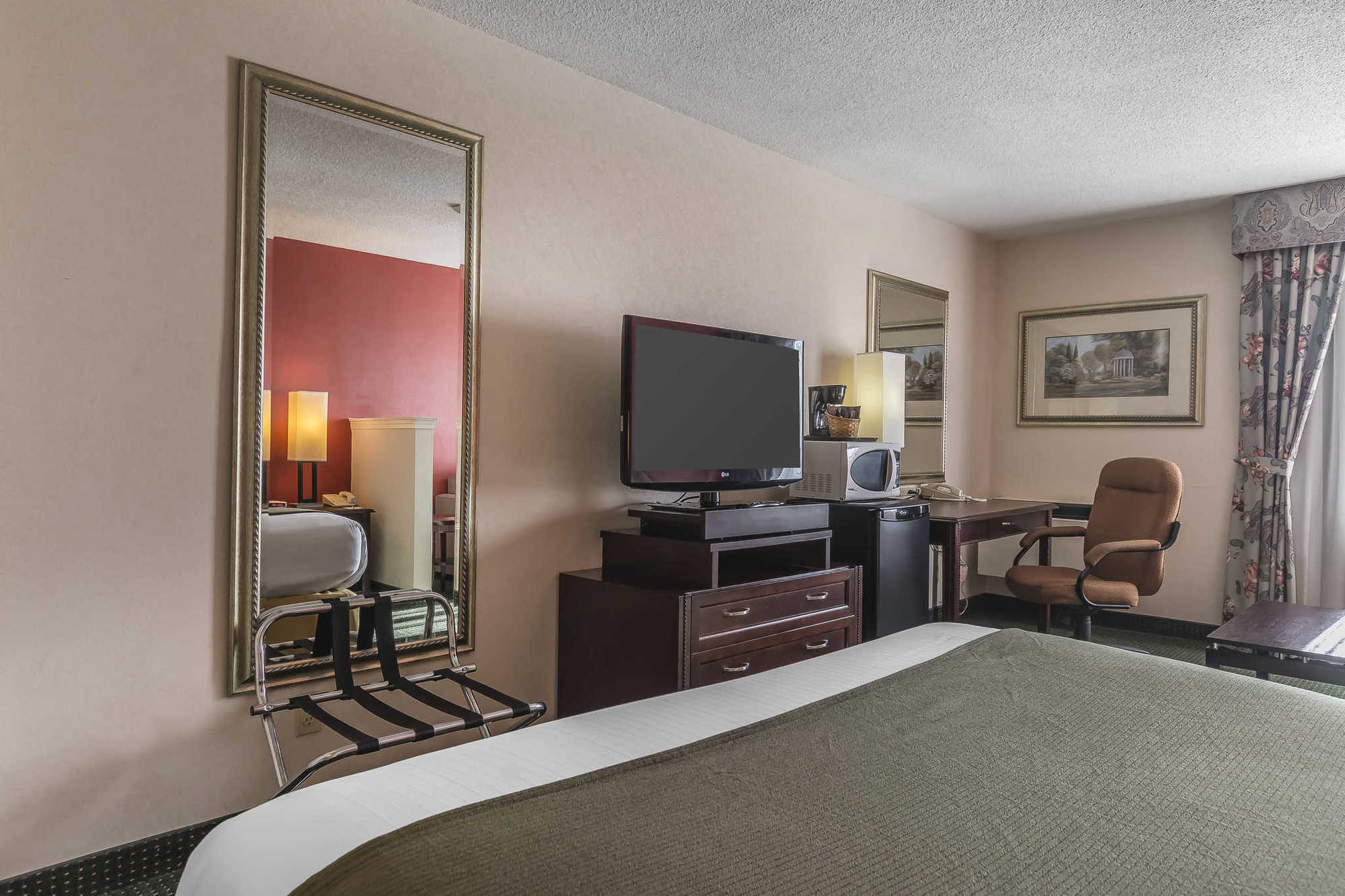 Quality Inn & Suites 5585 Ambler Drive Mississauga Ontario Ruang foto