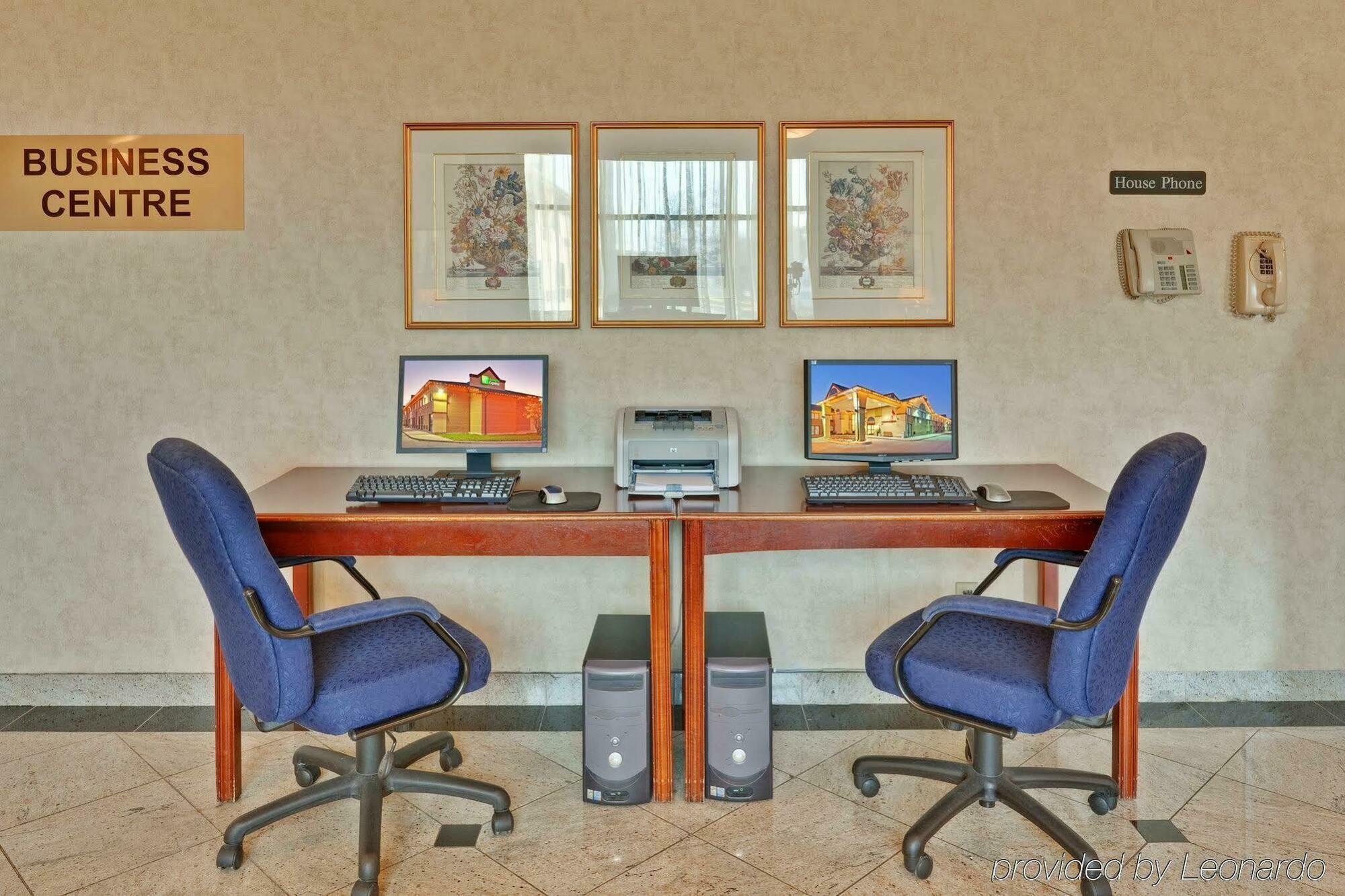 Quality Inn & Suites 5585 Ambler Drive Mississauga Ontario Fasilitas foto